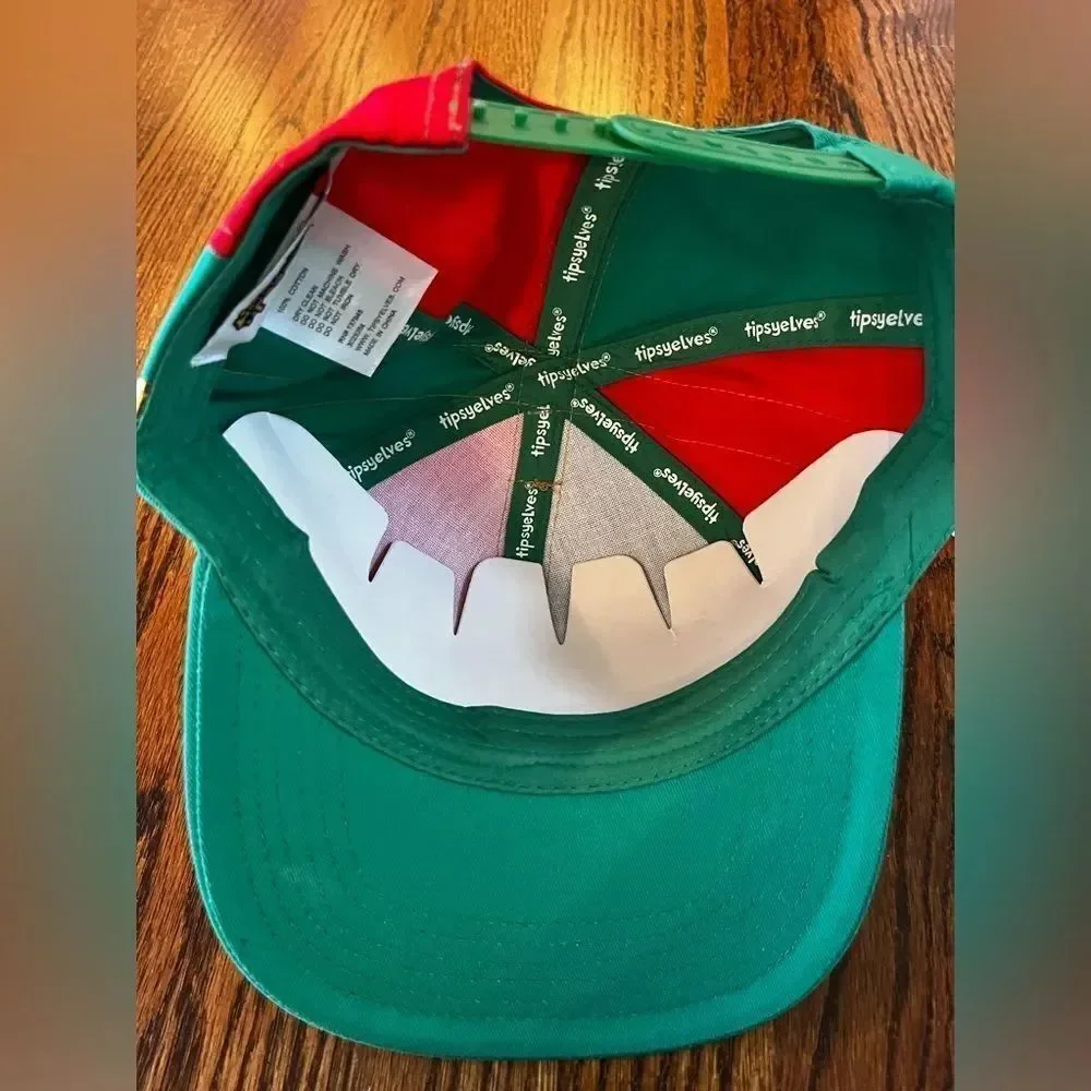 CHRISTMAS PRESENT HAT by Tipsy Elves